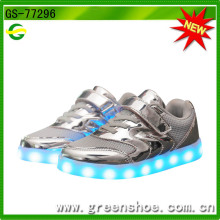 Enfants meilleurs cadeaux LED lumineux enfants éclairage chaussures